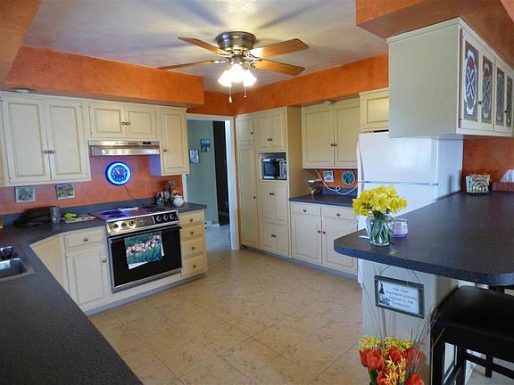 4th image of 28885 Starner Ave