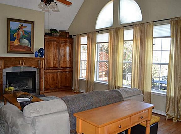 5th image of 7308 Stoney Point Dr