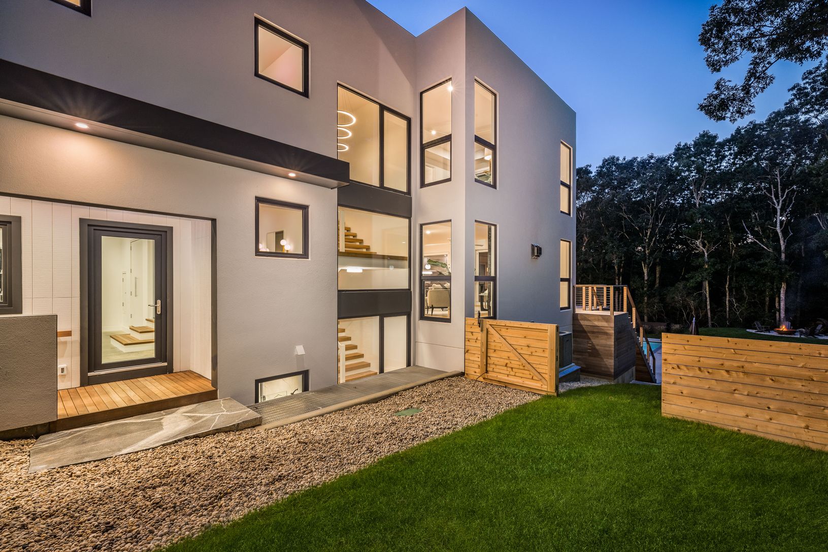  Dazzling from every angle