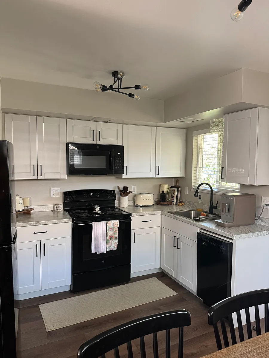 Photo 2 of 14 - 1320 Buena Vista Ave #A - Reno, NV Building Photo - 1320 Buena Vista Ave #A