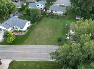 2025 Greenwood Dr, Albert Lea, MN 56007