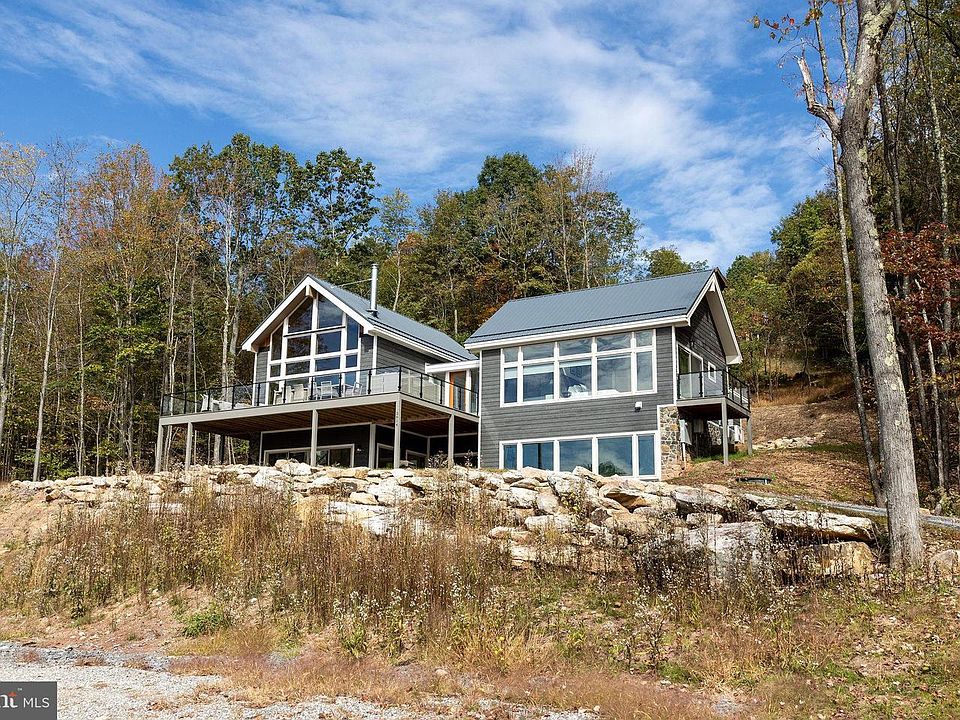 1st image of 2614 Marsh Hill Rd