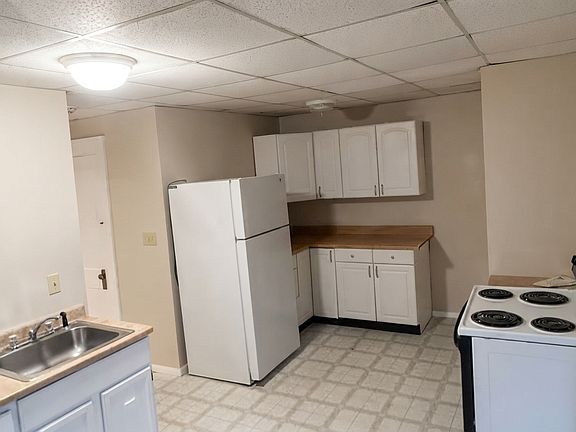 2nd image of 14 Catharine St #1
