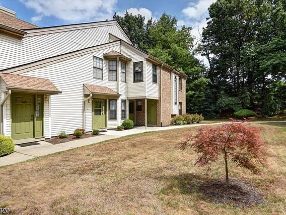 3rd image of 2213 Bayhead Dr #2213