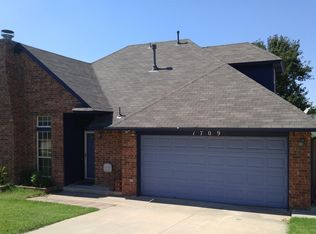 1709 Pennington Cir, Midwest City, OK 73130