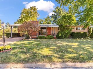 8726 Gayle Ave, Saint Louis, MO 63126