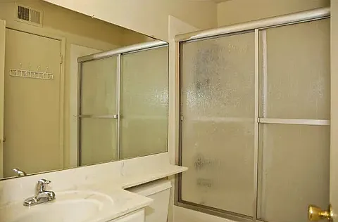 Full Bath Upstairs