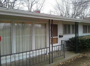 324 E Perry St, Walbridge, OH 43465