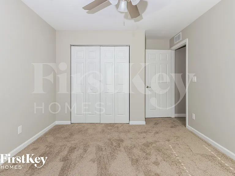 310 SW Undallo Rd — Photo 7