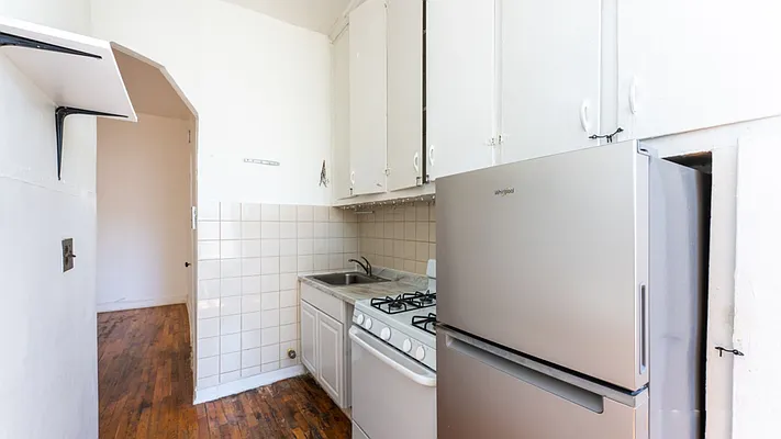 Rented by RBM Management | media 16