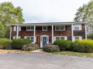 40 Prospect Ave #B4, Narragansett, RI 02882