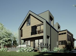 33 Metacomet Rd, Waban, MA 02468