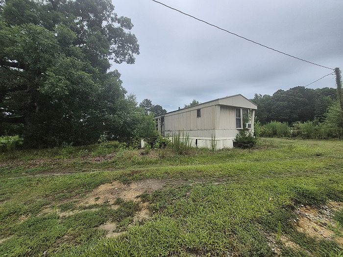 1st image of 795 Jenkins Mill Rd