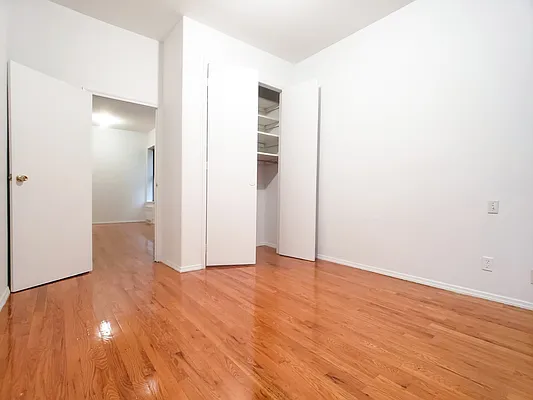 Rented by In Haus LLC | media 19