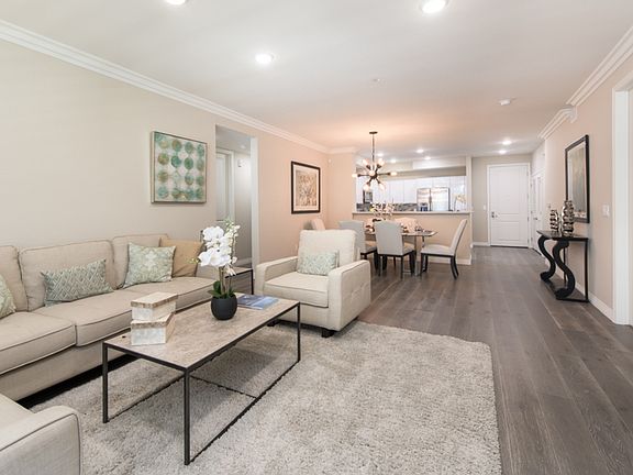 5th image of 5253 Vantage Ave Unit 301
