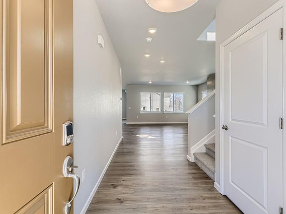 4th image of 10856 Hayloft St