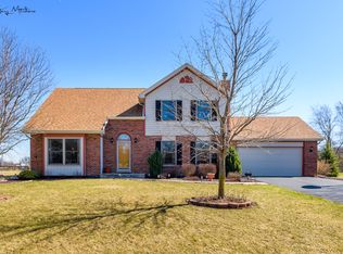 24621 S Chestnut Ln, Crete, IL 60417