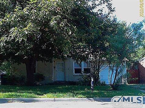1st image of 2605 Mission St