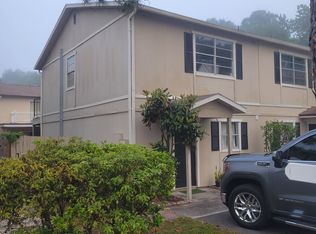 148 Douglas Rd W APT E, Oldsmar, FL 34677