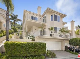 668 Palisades Dr, Pacific Palisades, CA 90272