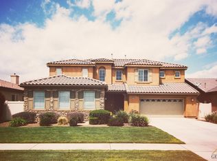 10402 Titanium St, Bakersfield, CA 93311