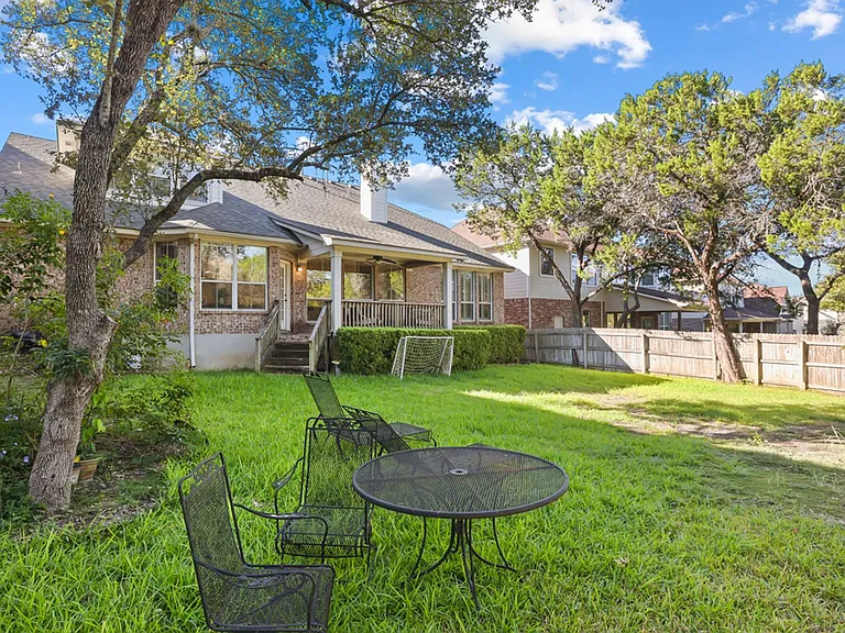 2911 Dason Ledge — Photo 46