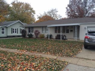 1004 N Linden St, Normal, IL 61761