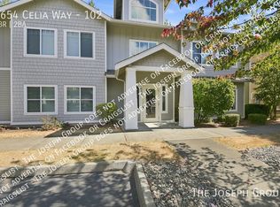 4654 Celia Way Unit 102, Bellingham, WA 98226