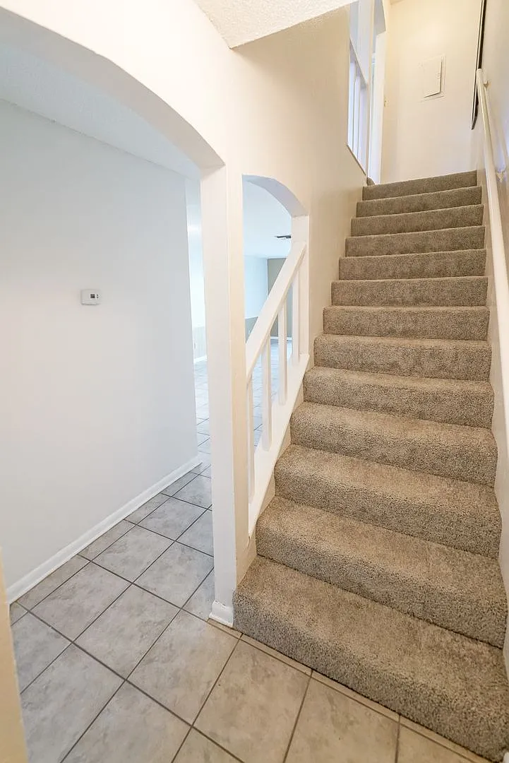 2/1.5 Condo on Pensacola — Photo 3