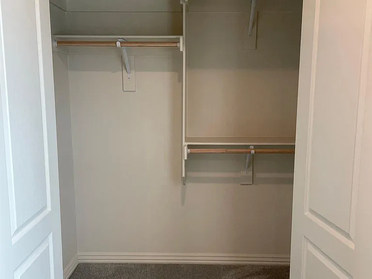 Closet in bedroom 2