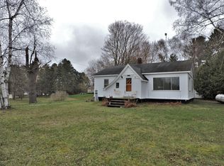 8873 Wilson Rd, Rodney, MI 49342