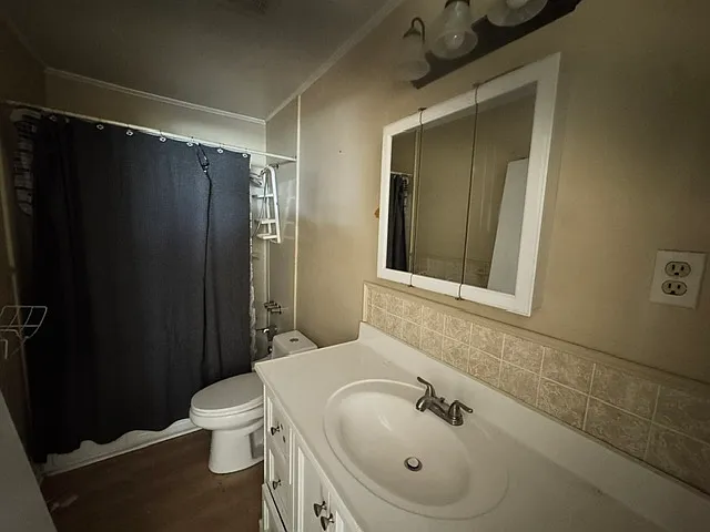 1802 Moger Dr — Photo 8