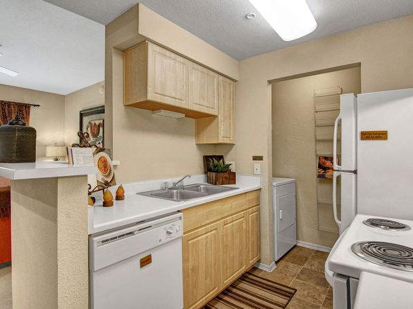 The Retreat at Speedway | 7401 E Speedway Blvd, Tucson, AZ