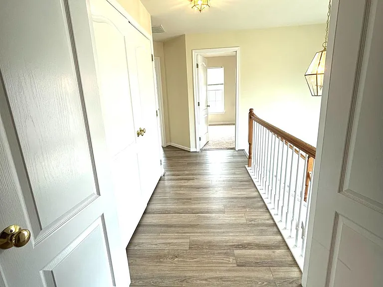 25937 Kirkwood Sq — Photo 34