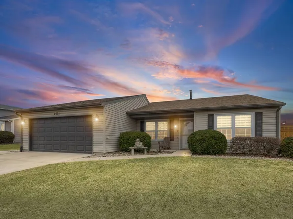 20151 S Rosewood Dr, Frankfort, IL 60423