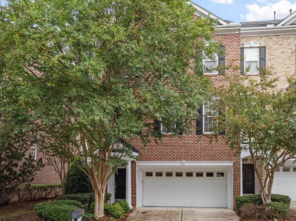 328 Bridgegate Dr, Cary, NC 27519