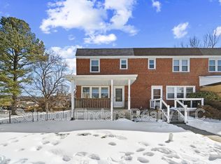 305 Capitol Ct, Baltimore, MD 21221