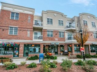 55 Emerson Plz E APT 206, Emerson, NJ 07630