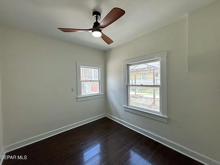 3116 Wheeling Ave #B — Photo 12