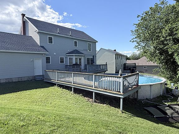4th image of 13 Oakwood Drive