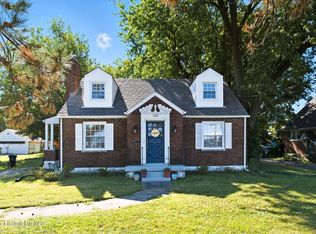 1218 Durrett Ln, Louisville, KY 40213