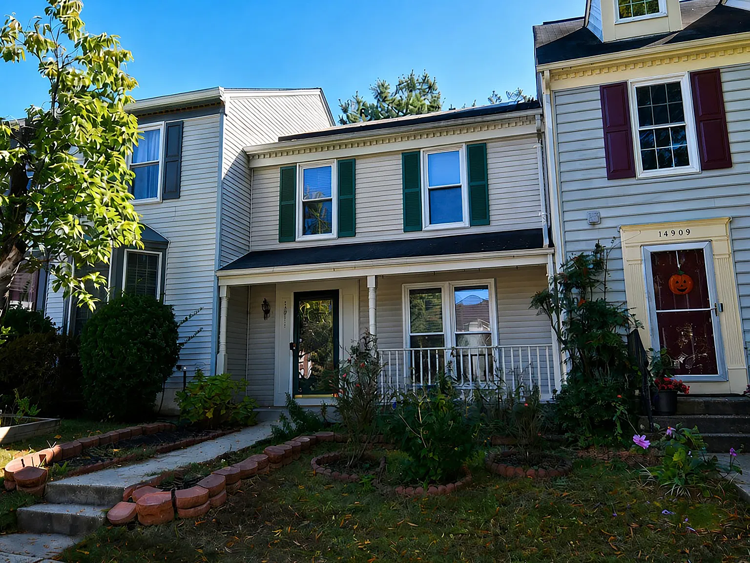 3 bed, 1280 sqft, $2,750 — Photo 1