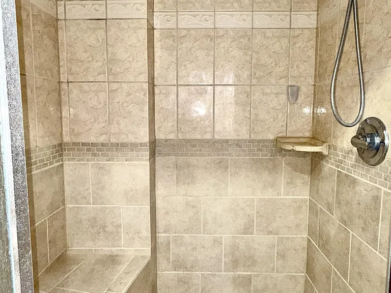 611 New York Ave — Photo 39