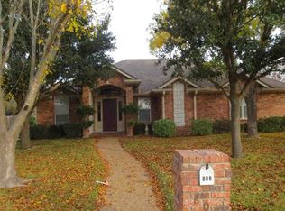 808 Eagles Nest Dr, Hewitt, TX 76643