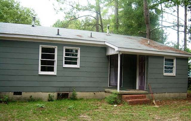 2nd image of 1112 Gordon Ave