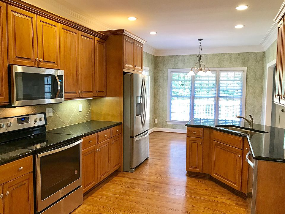 2nd image of 2133 Waterford Village Dr