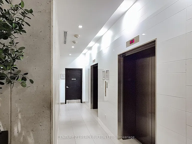 11 Charlotte St #1707 — Photo 3