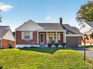 815 Blossom Ln, Saint Louis, MO 63119