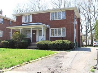 87 Friedland Rd, Nutley, NJ 07110