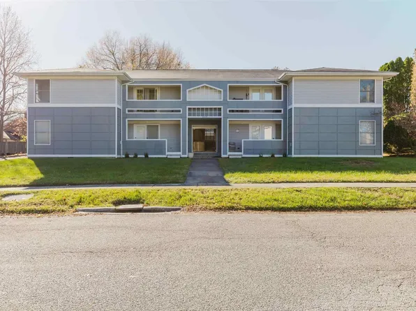 3003 W Sunset Dr, Carbondale, IL 62901